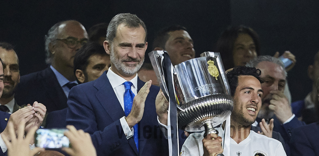 FELICIDADES AL VALENCIA C.F. POR LA CONQUISTA DE SU 8º TÍTULO DE COPA