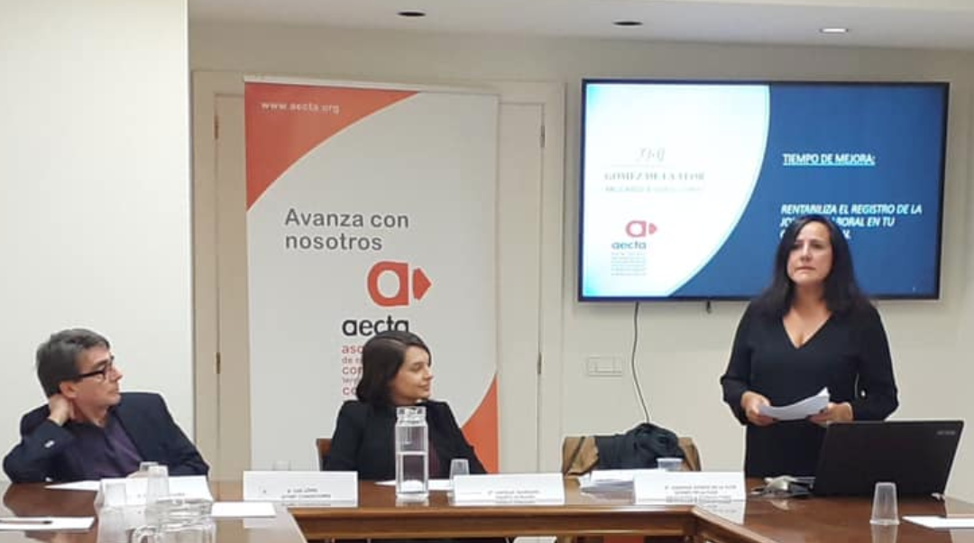 Gómez de la Flor participa en la jornada «Tiempo de mejora» rentabiliza el registro de la jornada